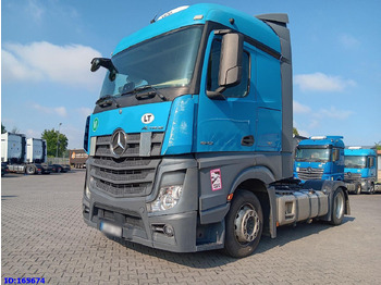 Nyergesvontató MERCEDES-BENZ Actros 1842