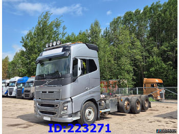Rönkszállító teherautó VOLVO FH16 750