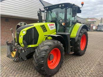 Traktor CLAAS Arion 610
