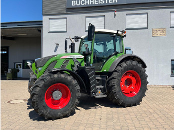 Traktor FENDT 724 Vario