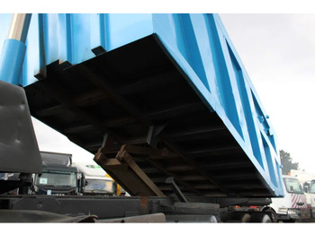 Billenőplatós teherautó MAN 50 .414 + 8X4 + SPRING SPRING + MANUAL: 5 kép.