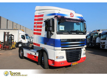 Nyergesvontató DAF XF 105 410