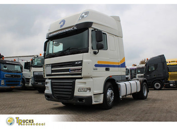 Nyergesvontató DAF XF 105 460