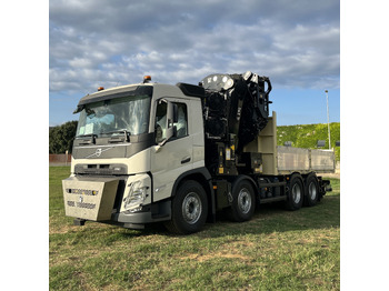 Platós teherautó VOLVO FM