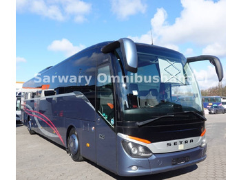 Távolsági busz SETRA