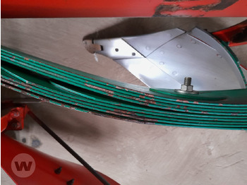 Eke Kverneland PG 100: 4 kép. Eke Kverneland PG 100: 4 kép.