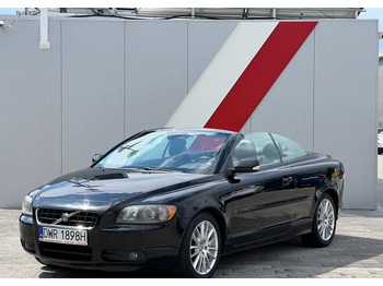 Autó VOLVO
