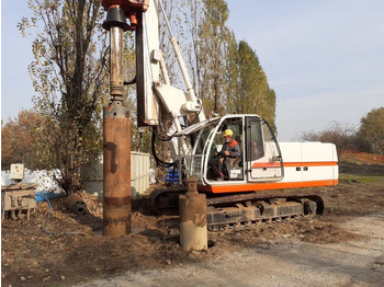 Cölöpverő SOILMEC