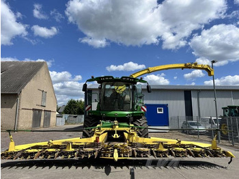 Önjáró szecskázógép John Deere 9700i: 2 kép.