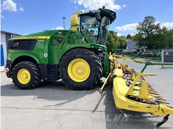 Önjáró szecskázógép John Deere 9700i: 5 kép.