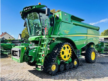 Kombájn JOHN DEERE S790