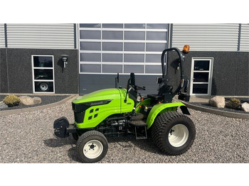 Kommunális traktor
