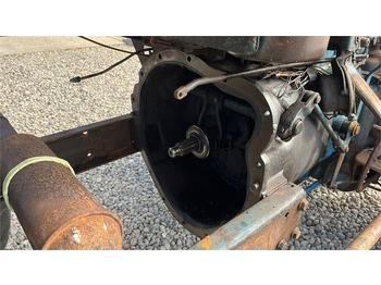 Fordson Major Motoren mangler, men mange god dele.  lízing Fordson Major Motoren mangler, men mange god dele.: 5 kép.