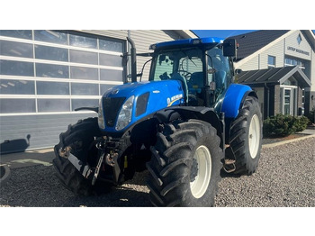 Traktor New Holland T7.270 AutoCommand med frontlift: 5 kép.