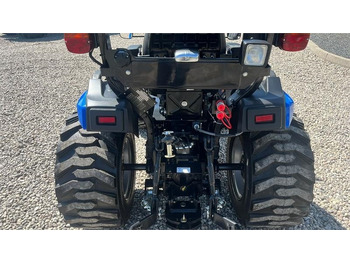 Traktor Solis H26 HST Hydrostat. Industrihjul: 4 kép.