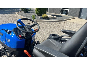 Kommunális traktor Solis H26 HST Hydrostat med Traktor dæk: 5 kép.