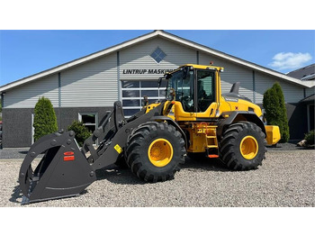 Gumikerekes homlokrakodó VOLVO L90H