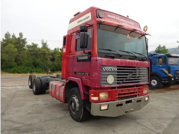 Alvaz teherautó VOLVO F12