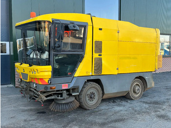 Utcaseprő gép RAVO