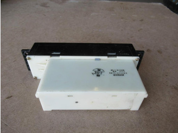 Műszerfal - Építőipari gépek Denso 1464305193 -: 3 kép. Műszerfal - Építőipari gépek Denso 1464305193 -: 3 kép.