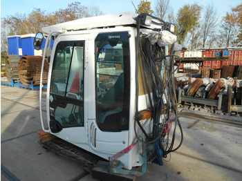 Fülke HITACHI