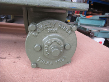 Új Csörlő - Építőipari gépek Ramsey 800-R -: 4 kép. Új Csörlő - Építőipari gépek Ramsey 800-R -: 4 kép.