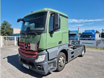 Nyergesvontató MERCEDES-BENZ Actros 1843