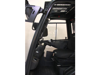Gázüzemű targonca Linde H 30 T 1202: 4 kép.