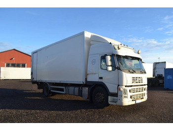 Dobozos felépítményű teherautó VOLVO FM 340