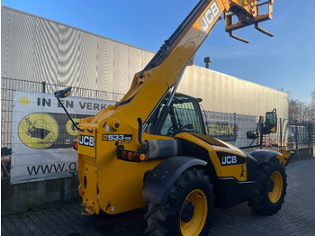 Teleszkópos rakodó JCB 533-105: 2 kép.