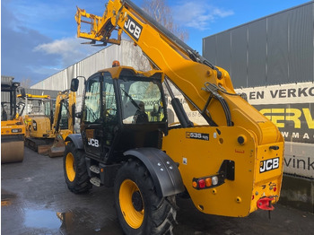 Teleszkópos rakodó JCB 535-125: 3 kép.