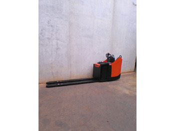 Kézi raklapemelő BT LPE 250 2350x550mm: 2 kép. Kézi raklapemelő BT LPE 250 2350x550mm: 2 kép.