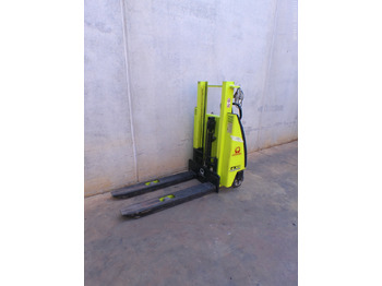 Emelőtargoncá PRAMAC TX-10/09: 2 kép. Emelőtargoncá PRAMAC TX-10/09: 2 kép.