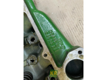 Motor fej - Mezőgazdasági gépek Cilinderkop John Deere: 5 kép. Motor fej - Mezőgazdasági gépek Cilinderkop John Deere: 5 kép.