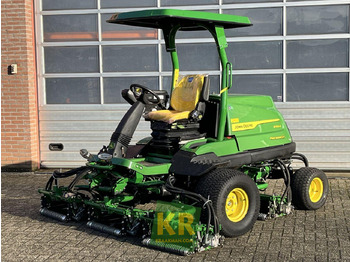 Kerti fűkasza JOHN DEERE 8700