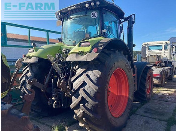 Traktor CLAAS axion 830: 5 kép.