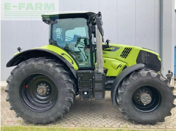 Traktor CLAAS Axion 830
