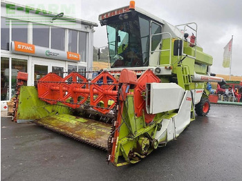 Kombájn CLAAS dominator 88: 4 kép. Kombájn CLAAS dominator 88: 4 kép.