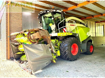 Önjáró szecskázógép CLAAS Jaguar 870