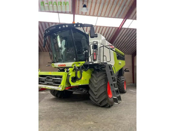 Kombájn CLAAS Lexion