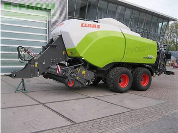 Kocka bálázó CLAAS