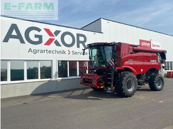 Kombájn CASE IH Axial-Flow