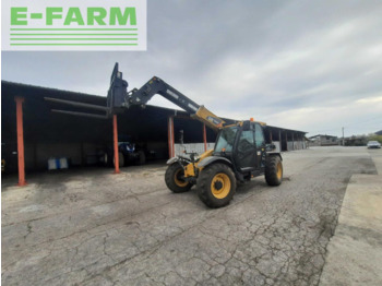 Teleszkópos rakodó CATERPILLAR TH