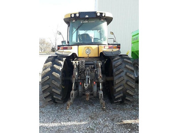 Traktor CHALLENGER