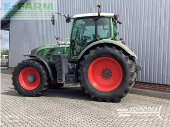 Traktor FENDT 724 Vario
