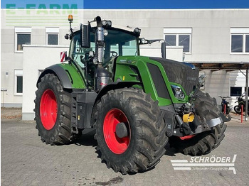 Traktor FENDT 828 Vario