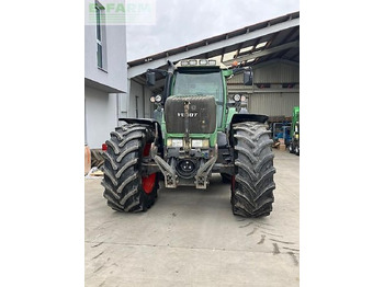 Traktor Fendt 926 vario tms: 2 kép. Traktor Fendt 926 vario tms: 2 kép.