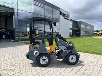 Gumikerekes homlokrakodó GIANT