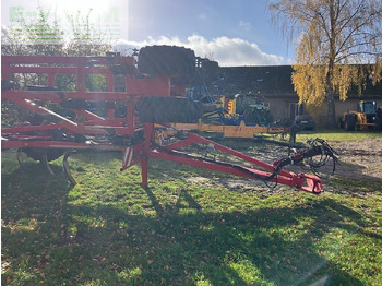 Kultivátor Horsch terrano 5 fm: 4 kép. Kultivátor Horsch terrano 5 fm: 4 kép.