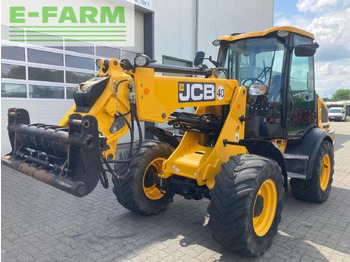 Minikotró JCB tm220t4a: 2 kép.